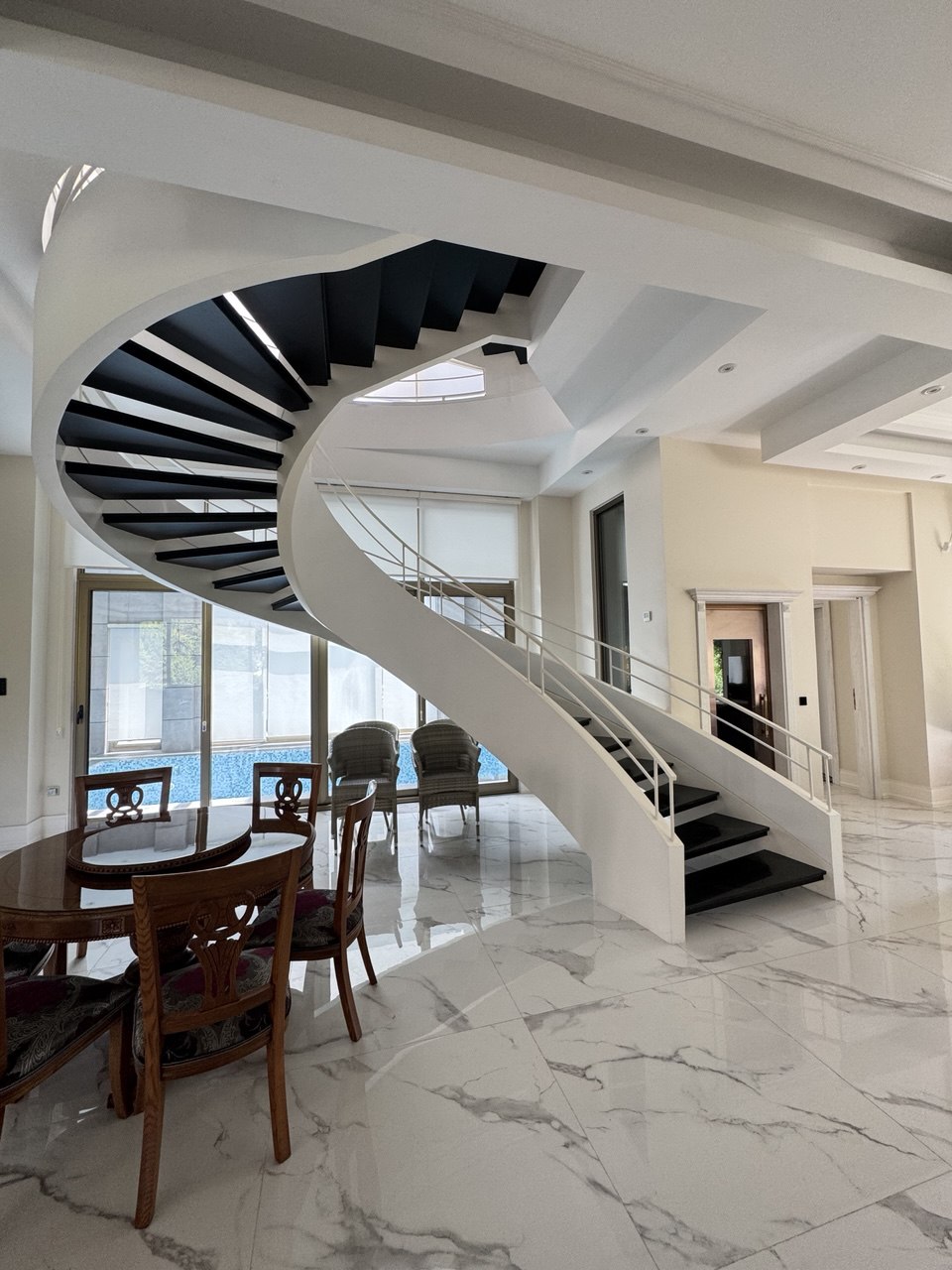 پله دوبلکس، پله دوبلکس فلزی، ساخت و قیمت پله دوبلکس فلزی